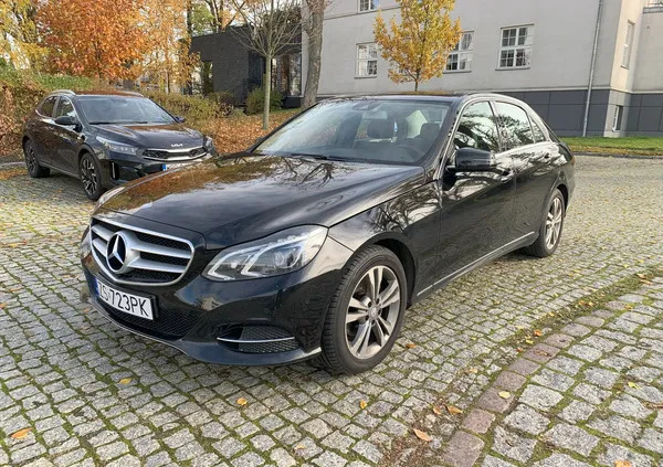 mercedes benz klasa e małopolskie Mercedes-Benz Klasa E cena 59500 przebieg: 312150, rok produkcji 2014 z Szczecin